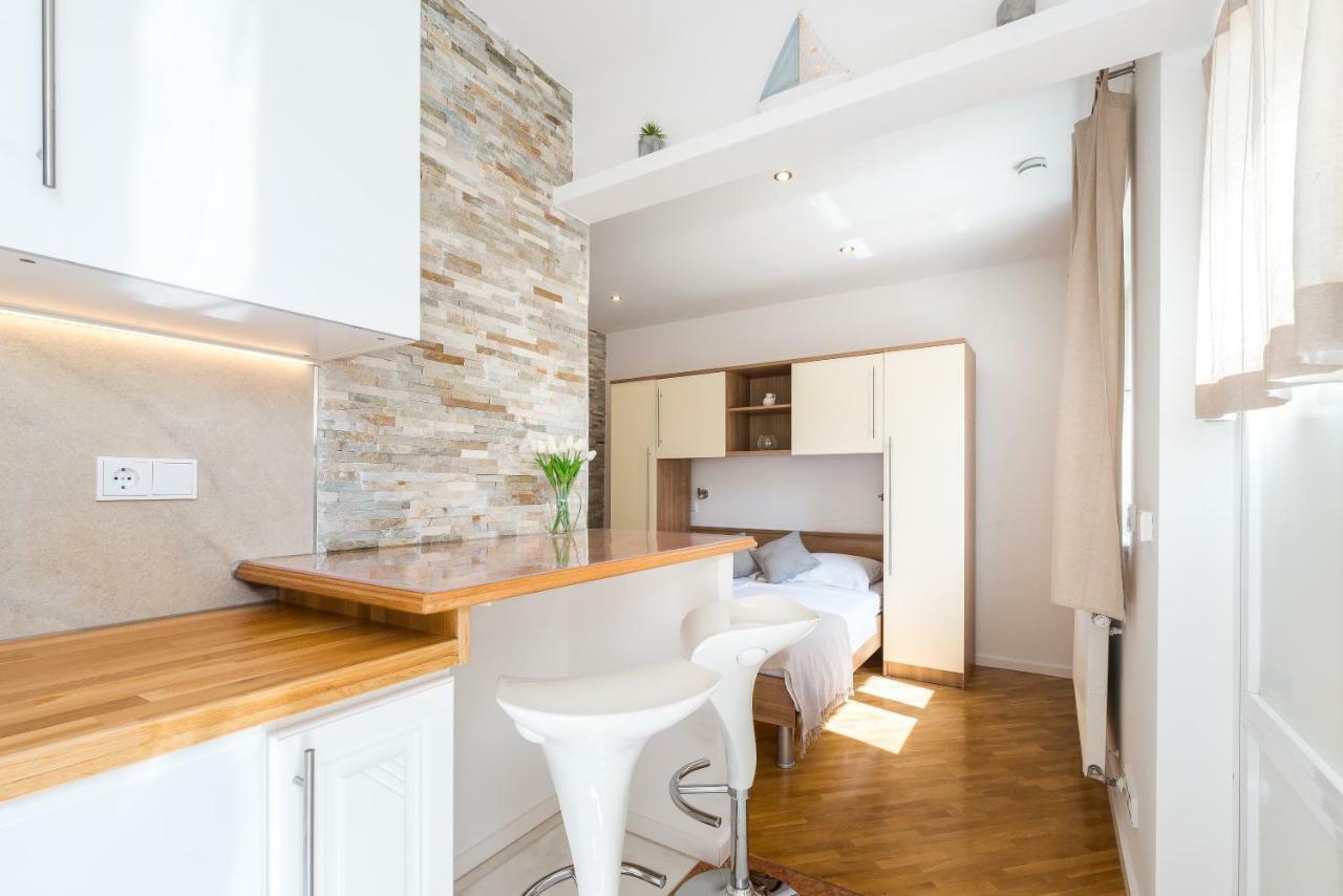 Katy & David Apartments Zadar Buitenkant foto